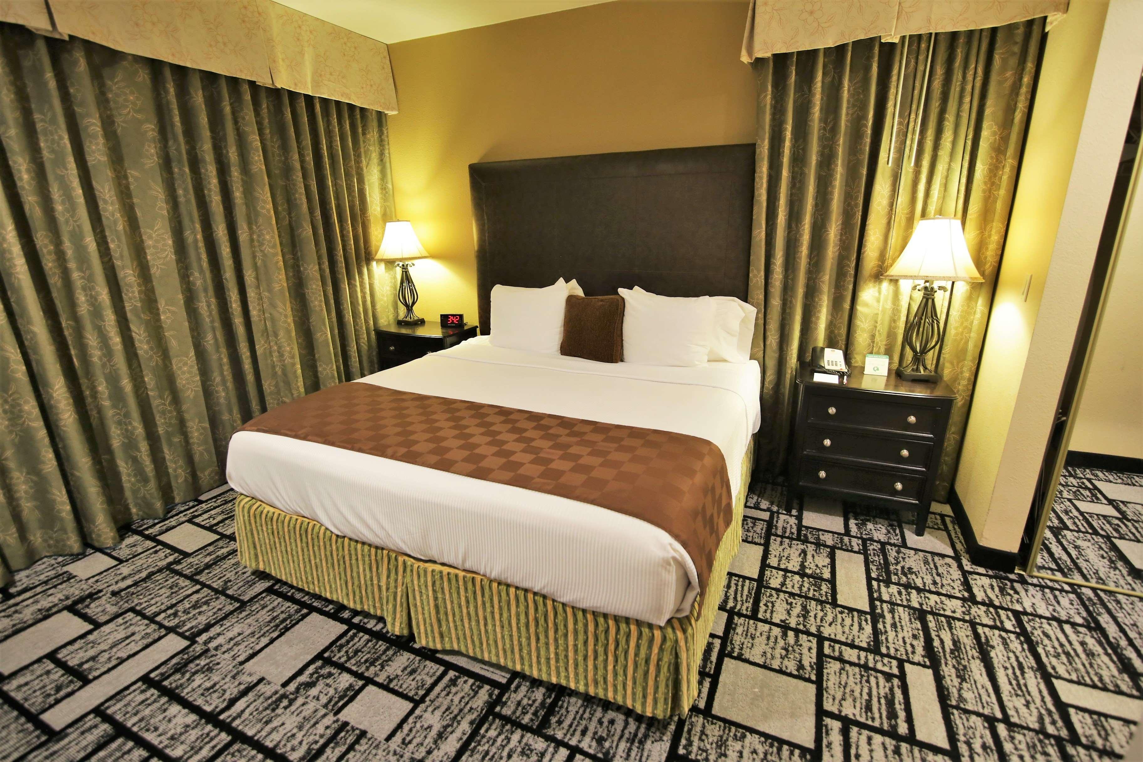 Best Western Plus Meridian Inn & Suites, Anaheim-Orange Exteriér fotografie