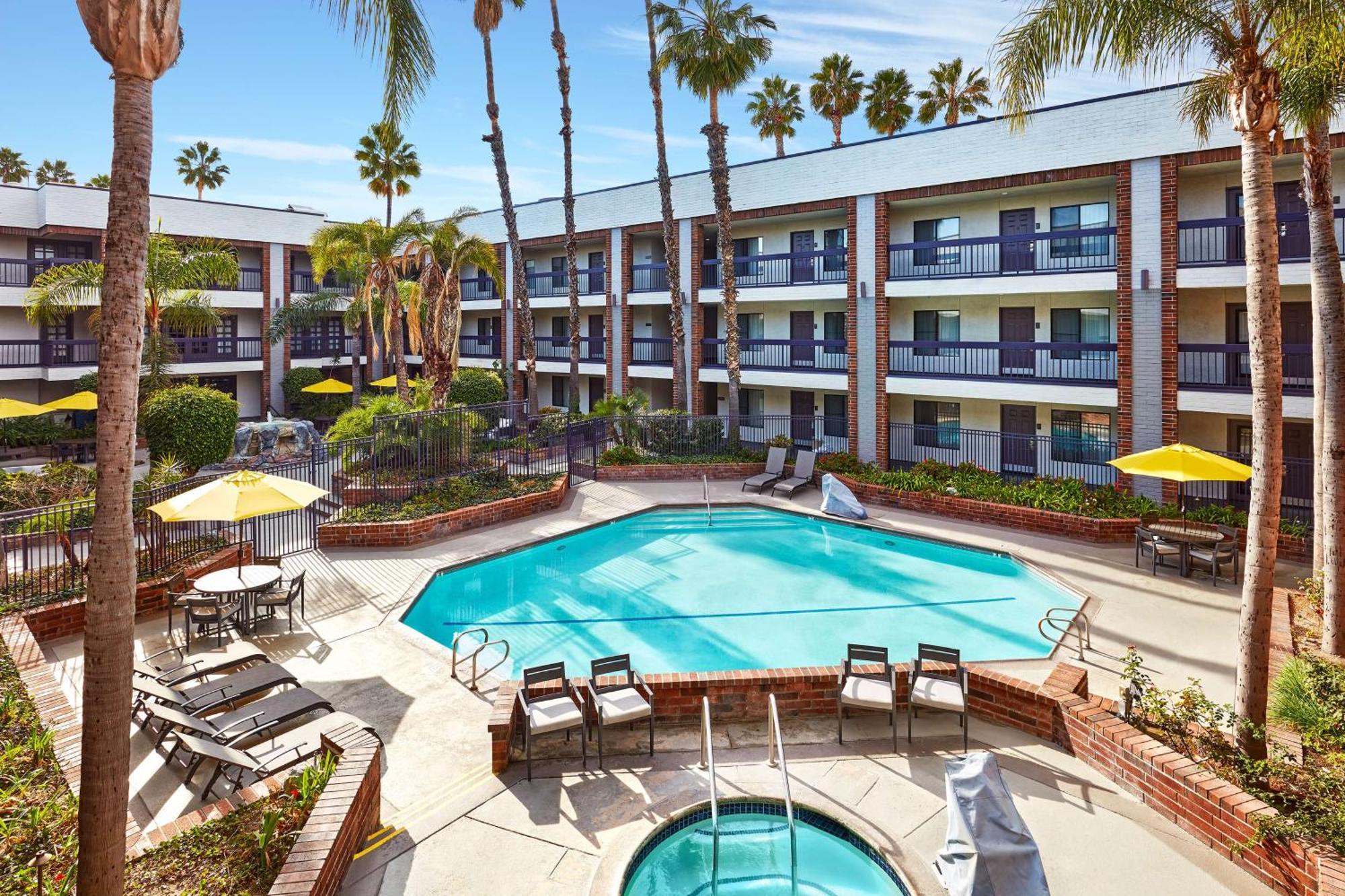 Best Western Plus Meridian Inn & Suites, Anaheim-Orange Exteriér fotografie